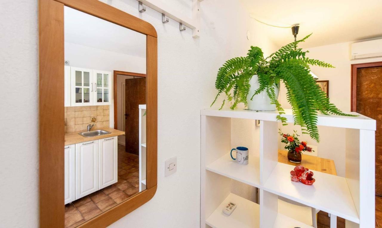 Studio Tamburini City Center Apartment Rovinj Exterior photo